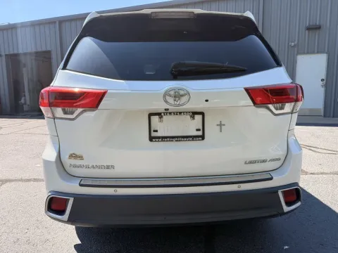 Another view of 2017 Toyota Highlander Limited for sale in Branson West, MO at Oakley Auto World