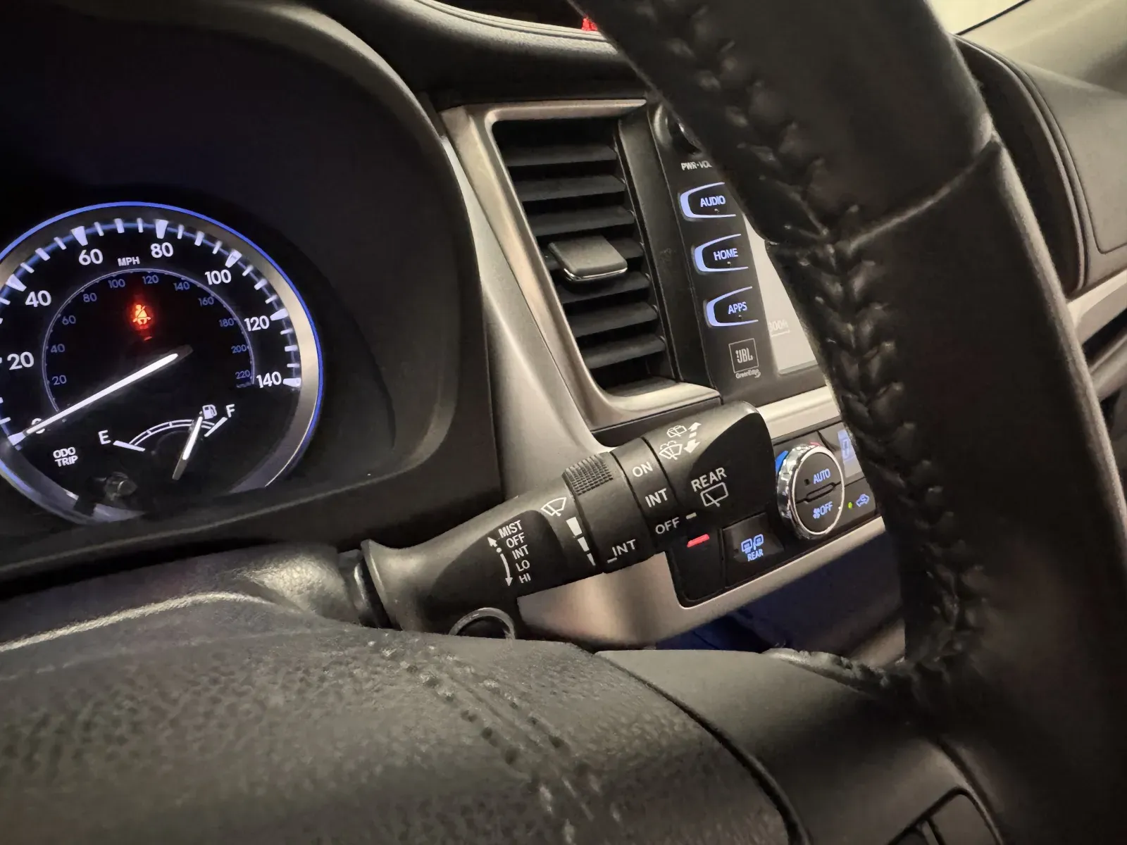 Toyota Highlander photo 23