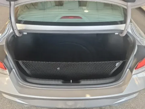 More photos of 2023 Hyundai Elantra SEL at Oakley Auto World, MO