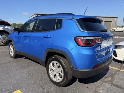 Photos of 2024 Jeep Compass Latitude for sale in Branson West, MO at Oakley Auto World