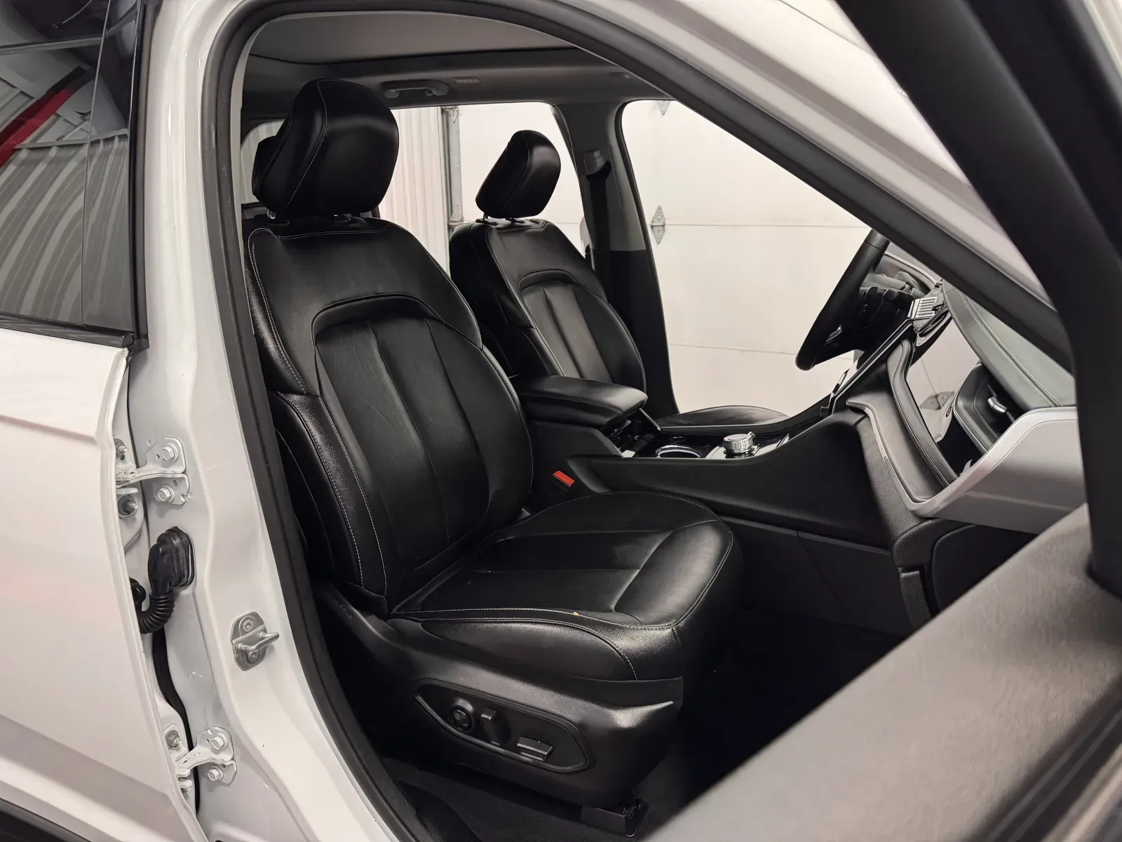 Jeep Grand Cherokee photo 45
