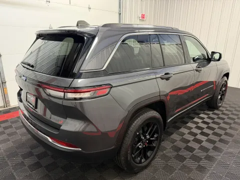 More photos of 2023 Jeep Grand Cherokee 4xe at Oakley Auto World, MO