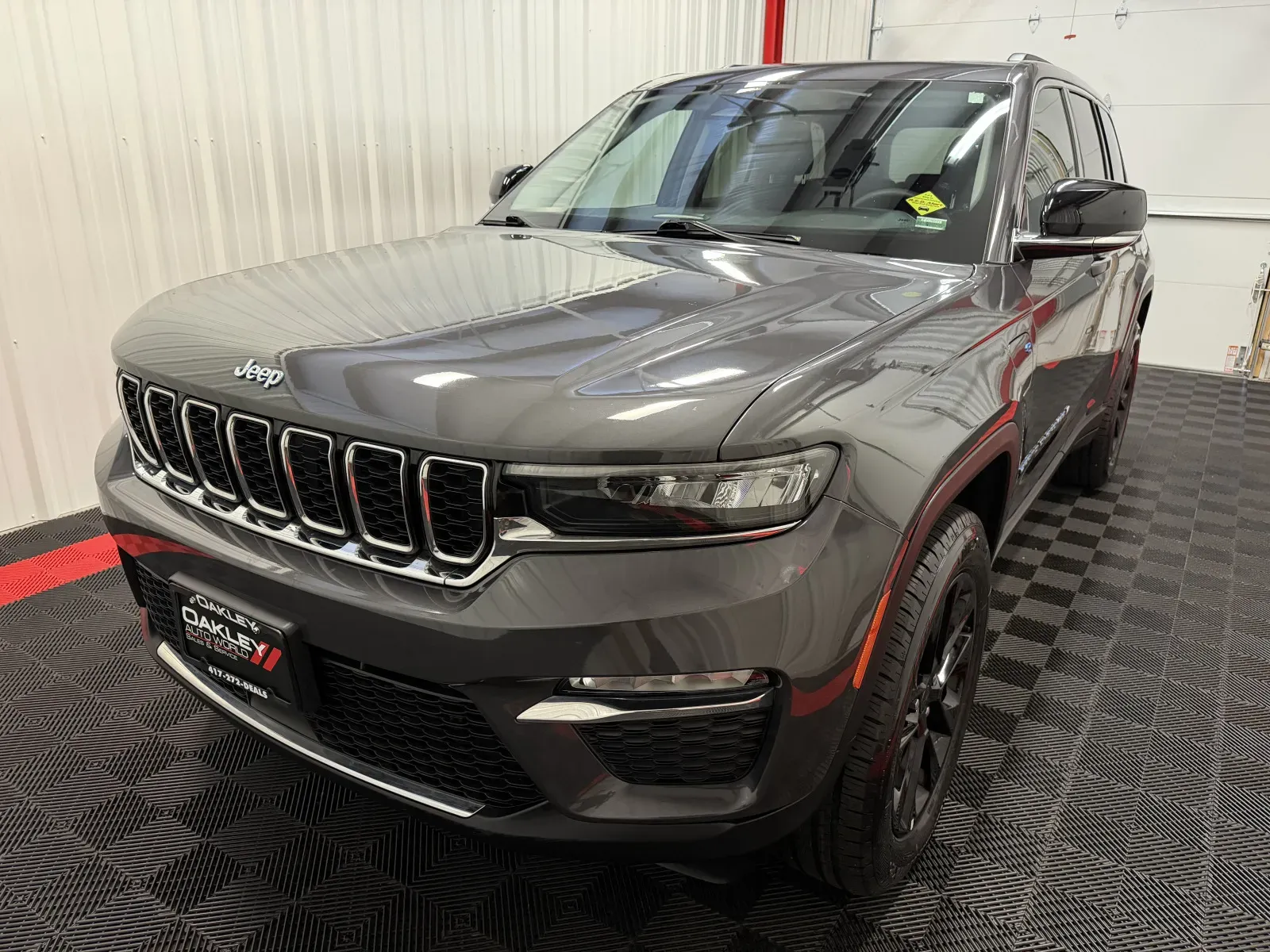 Jeep Grand Cherokee photo 10