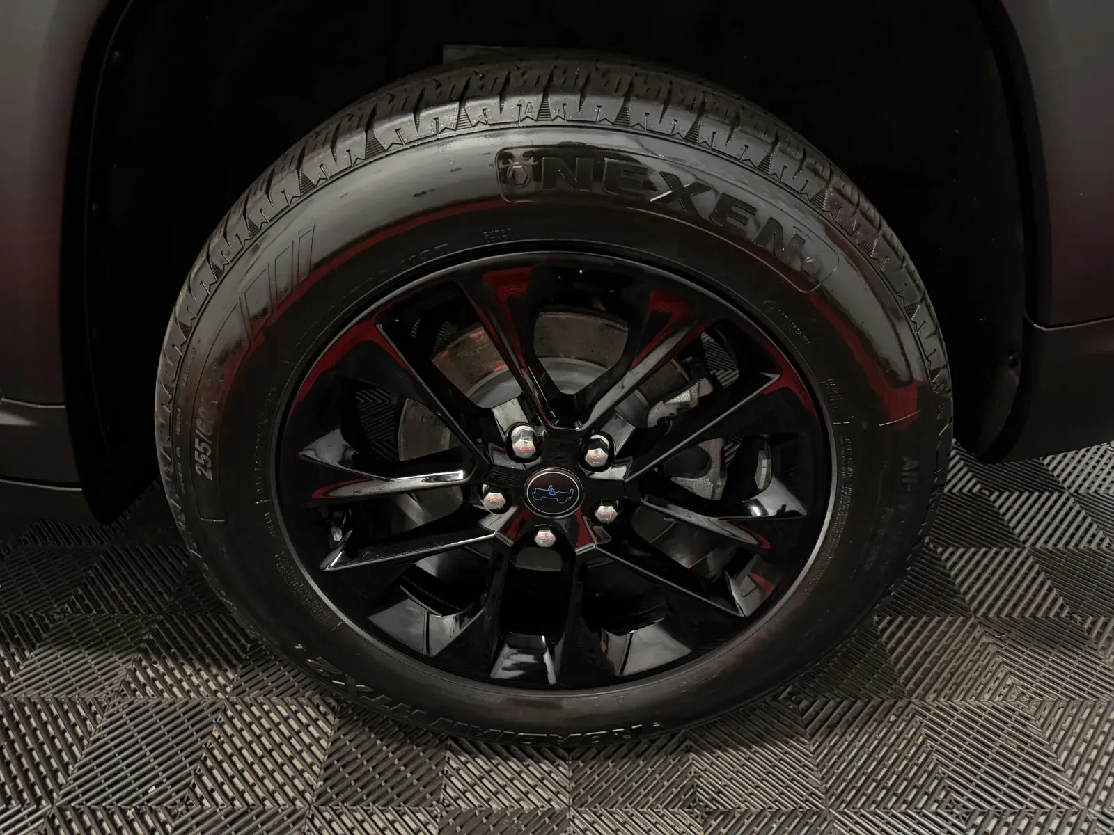 Jeep Grand Cherokee photo 15