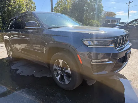 More photos of 2023 Jeep Grand Cherokee 4xe at Oakley Auto World, MO