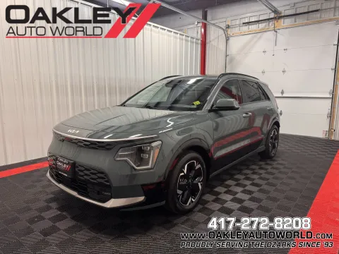 Green 2023 Kia Niro EV Wave for sale in Branson West, MO