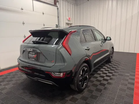 More photos of 2023 Kia Niro EV Wave at Oakley Auto World, MO