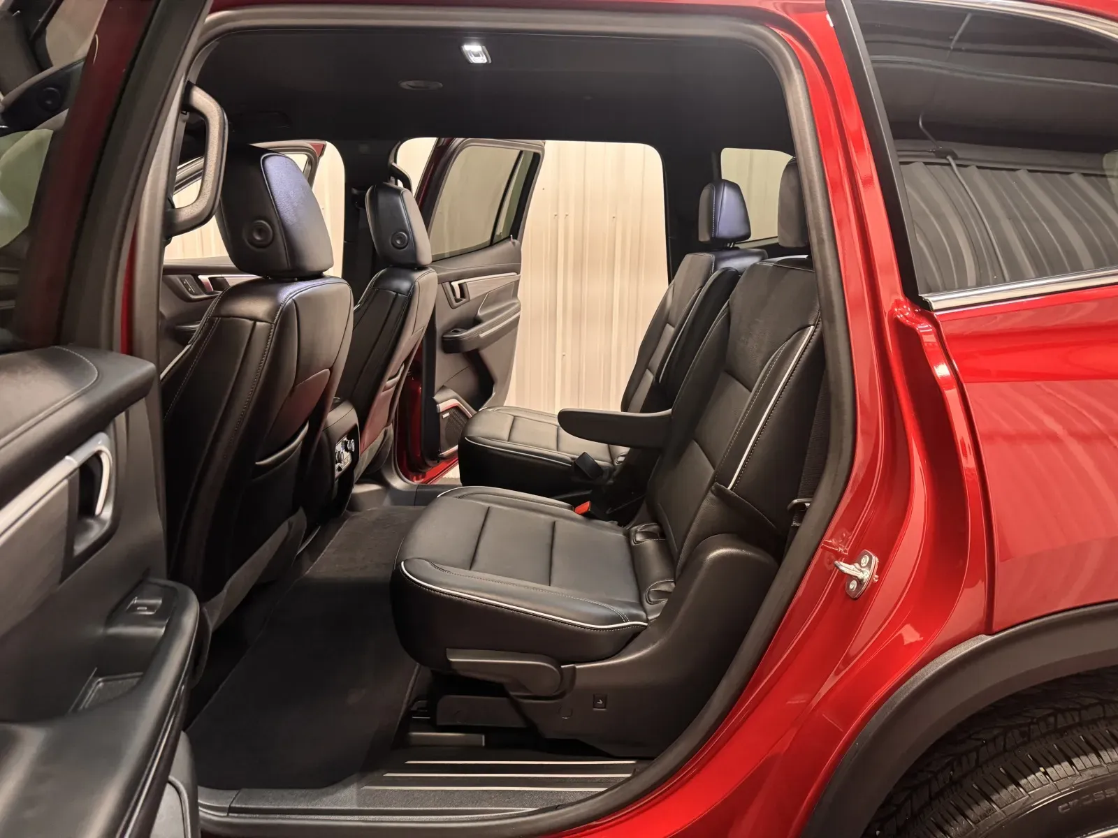 Buick Enclave photo 37