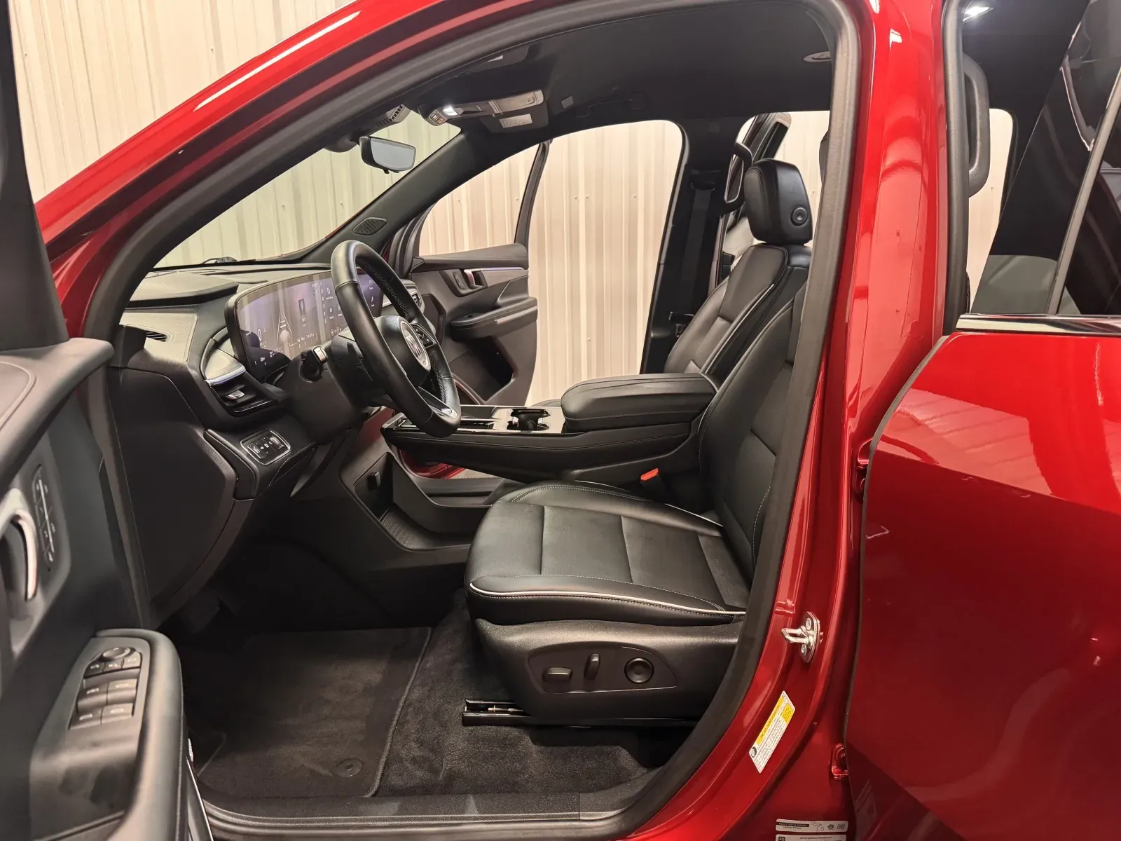 Buick Enclave photo 34