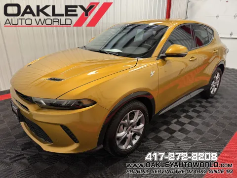 Gold 2024 Dodge Hornet R/T for sale in Branson West, MO