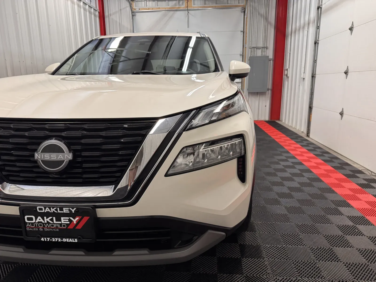 Nissan Rogue photo 8