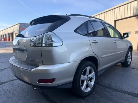 More photos of 2004 Lexus RX 330 at Oakley Auto World, MO