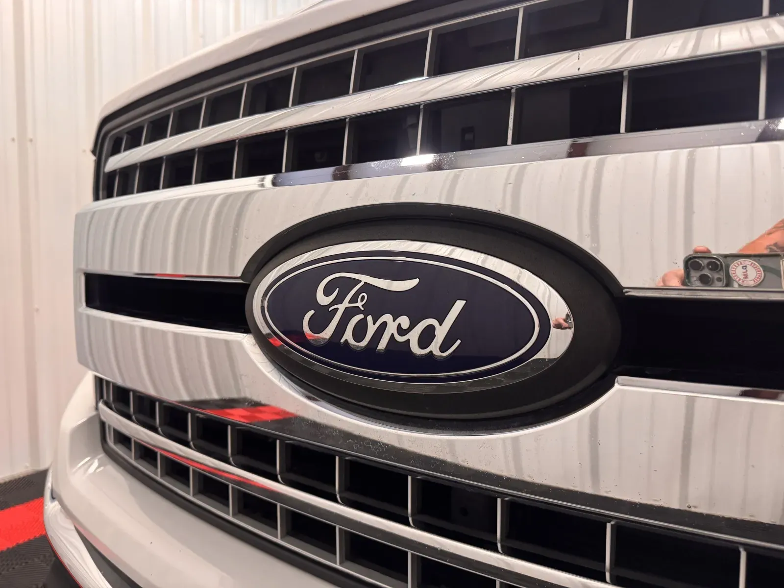 Ford F-150 photo 7