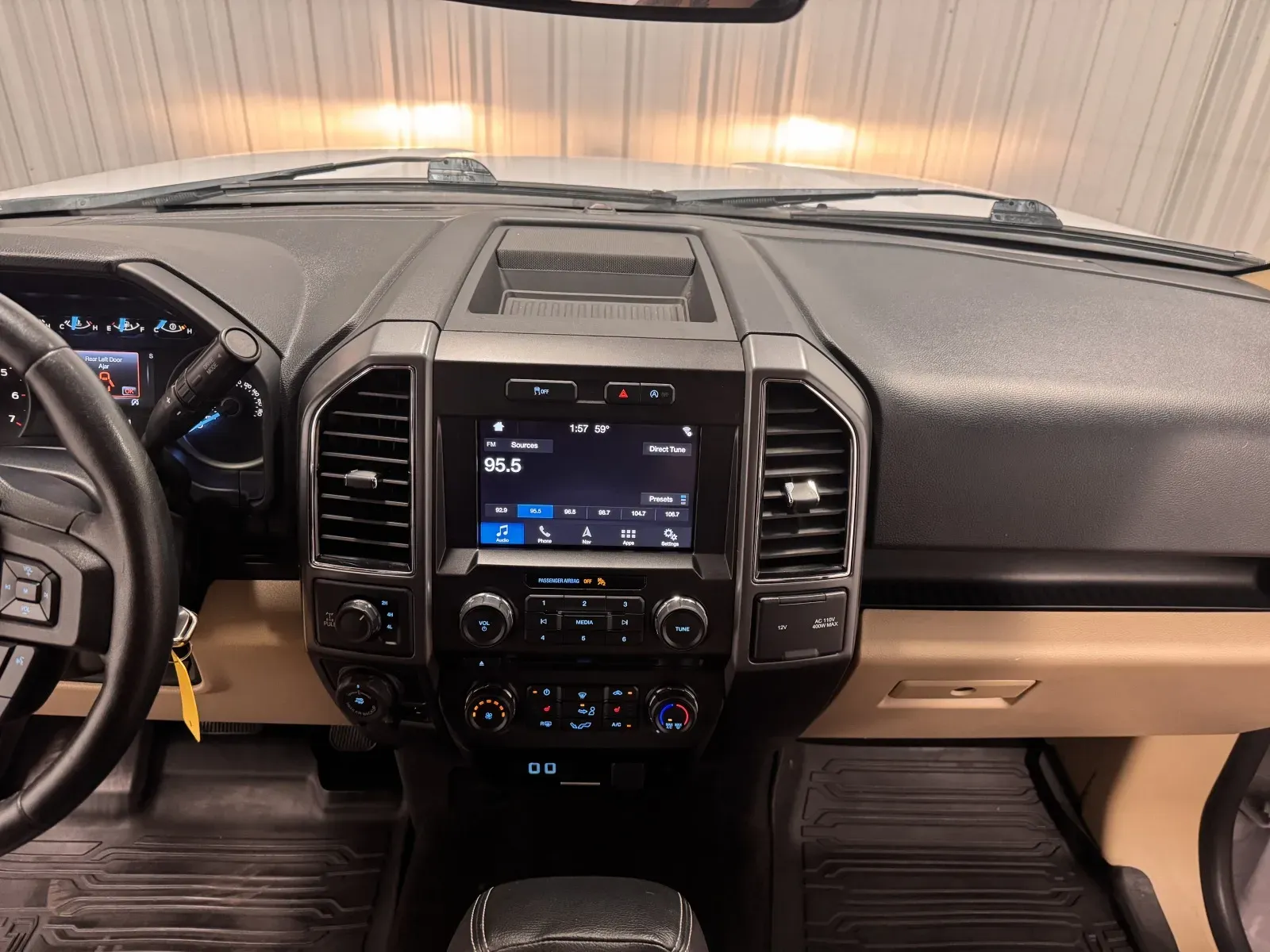 Ford F-150 photo 31