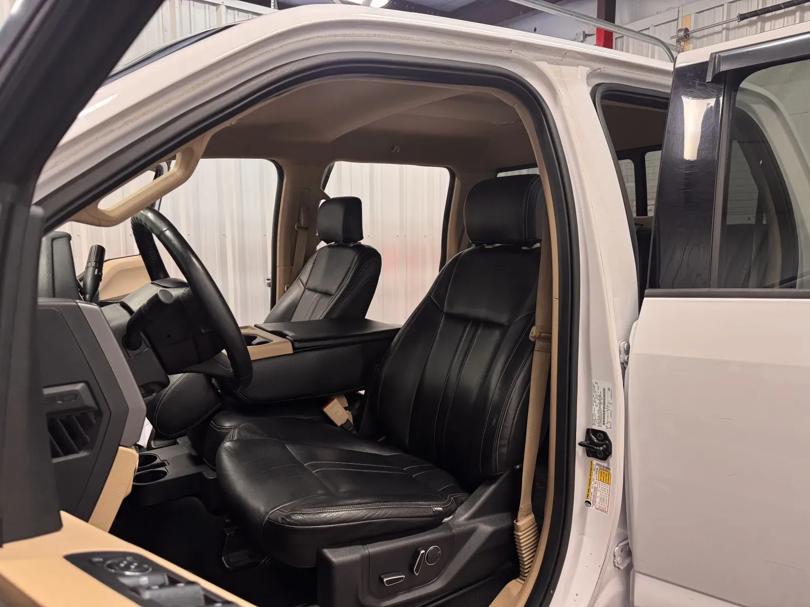 Ford F-150 photo 36