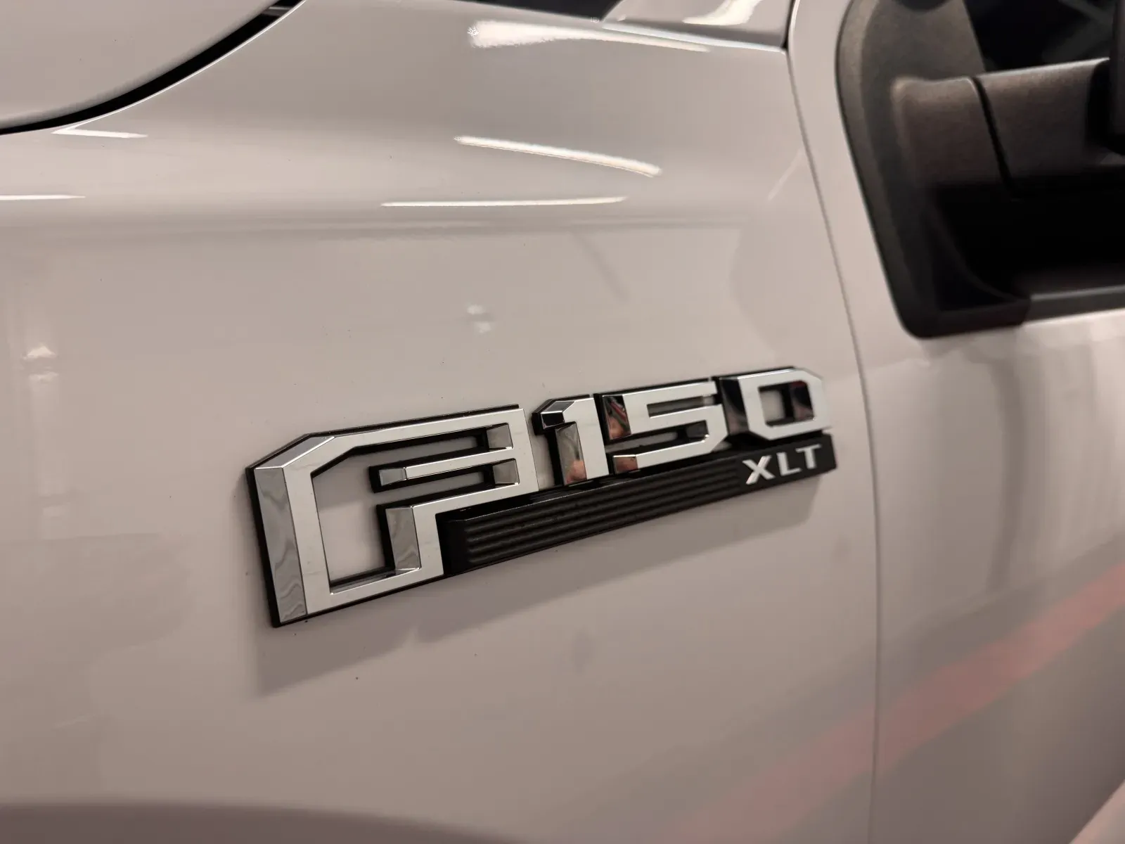 Ford F-150 photo 11