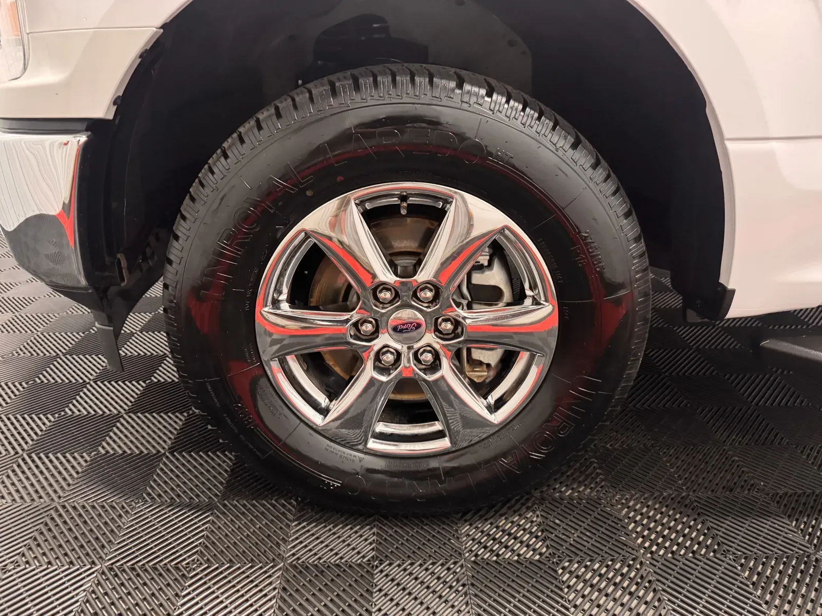 Ford F-150 photo 10