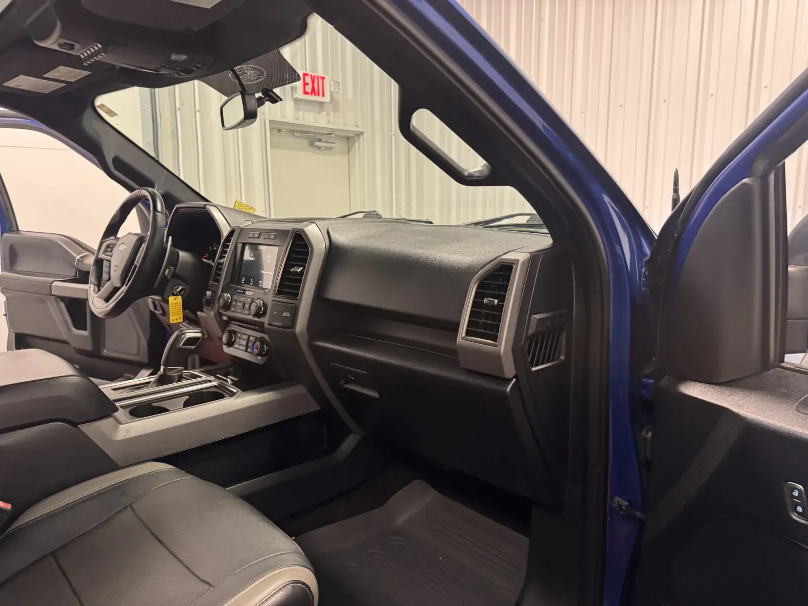 Ford F-150 photo 43