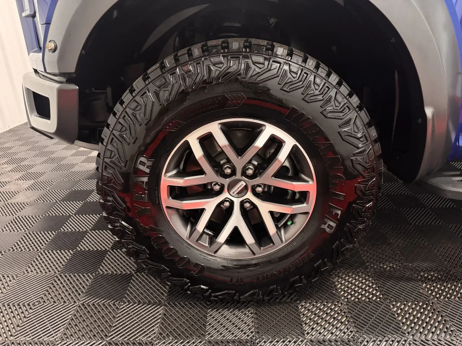 Ford F-150 photo 10