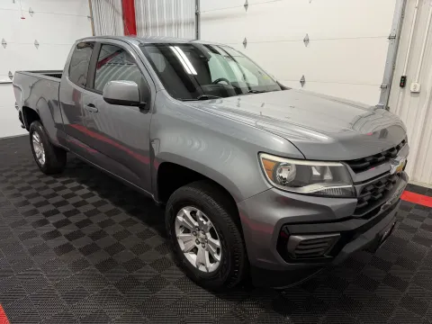 More photos of 2022 Chevrolet Colorado LT at Oakley Auto World, MO
