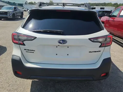 More photos of 2023 Subaru Outback Onyx Edition at Oakley Auto World, MO