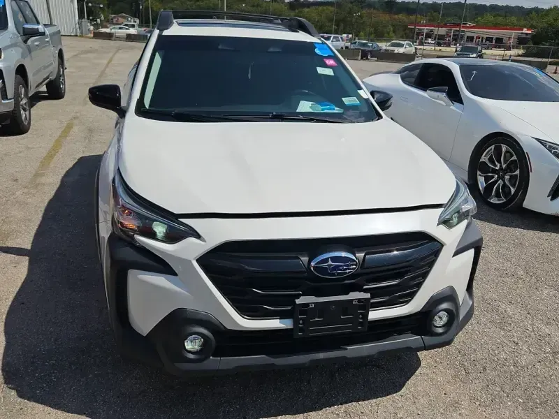 Subaru Outback photo 6
