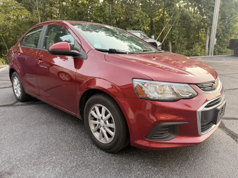 More photos of 2017 Chevrolet Sonic LT at Oakley Auto World, MO