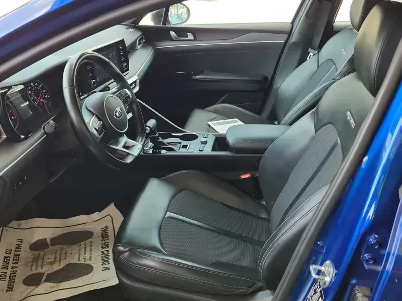 Kia K5 photo 10