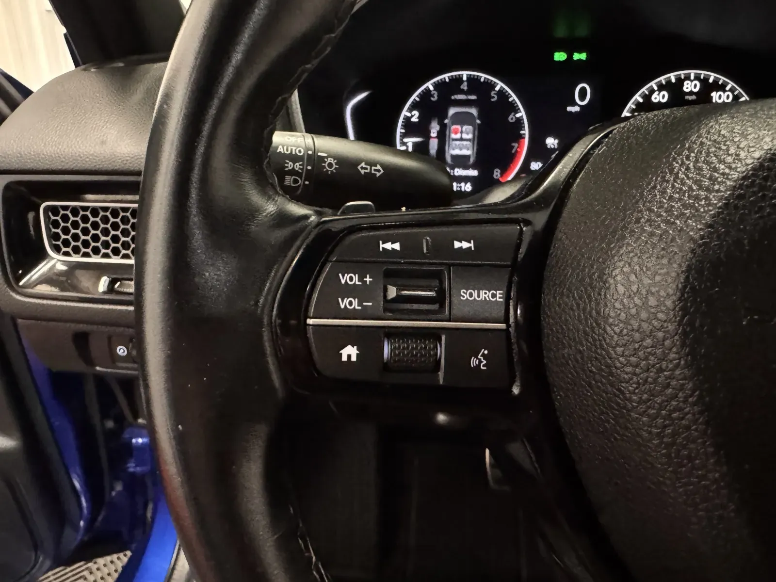 Honda Civic photo 19