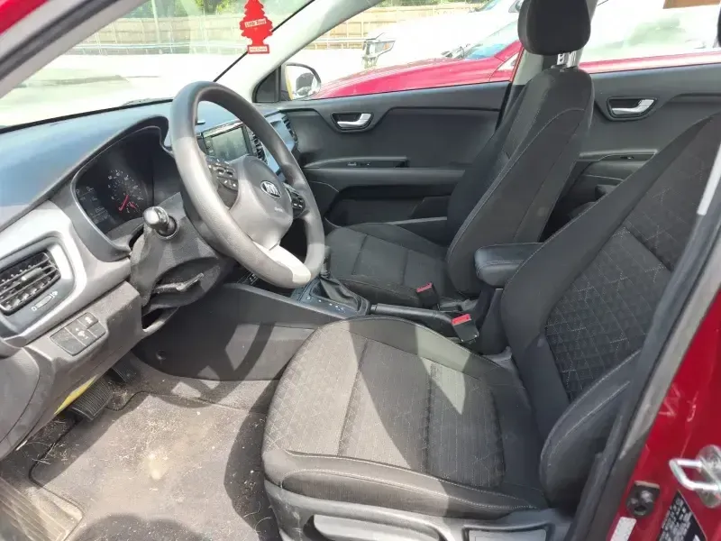 Kia Rio photo 9