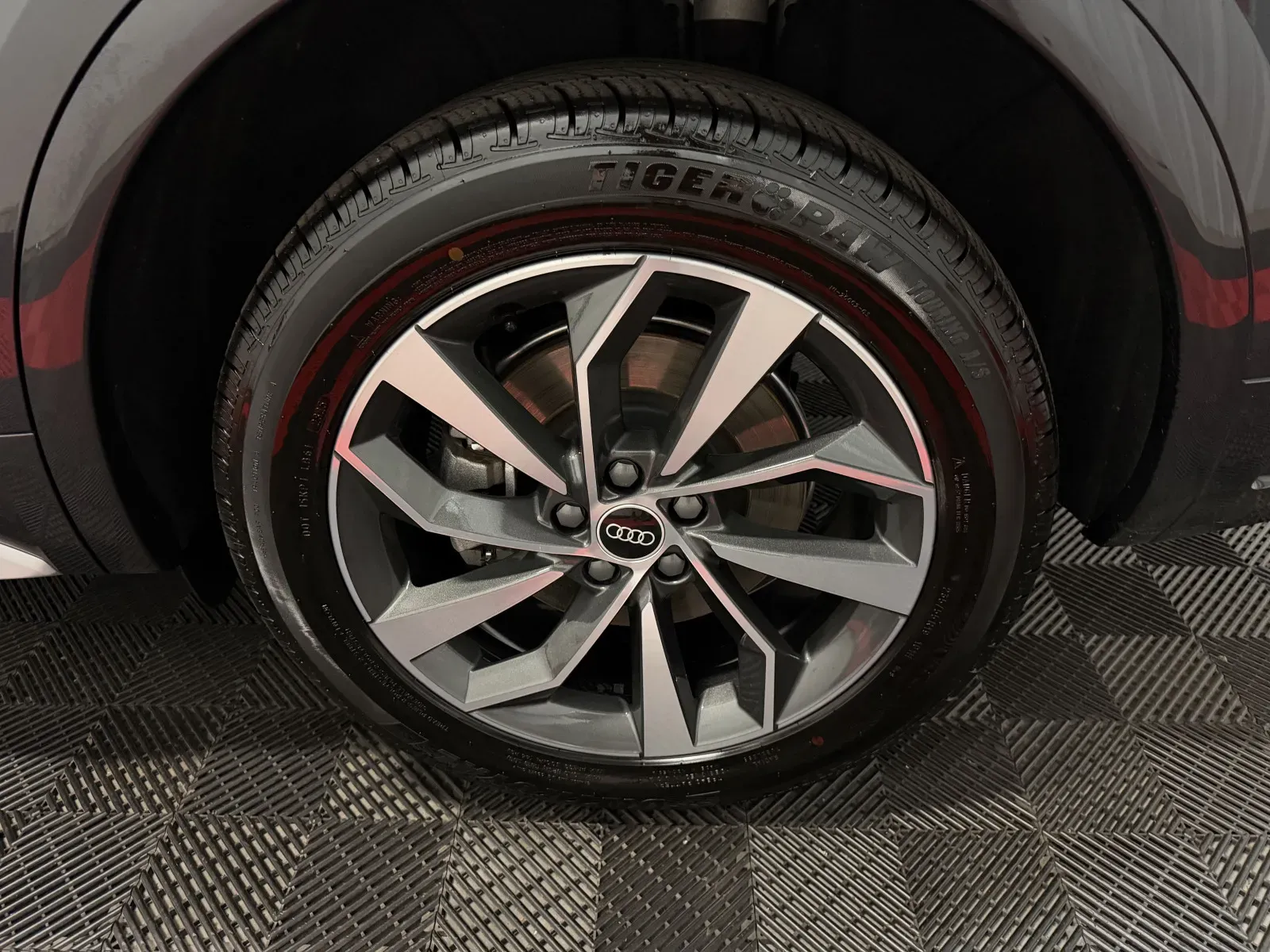 Audi Q5 photo 13