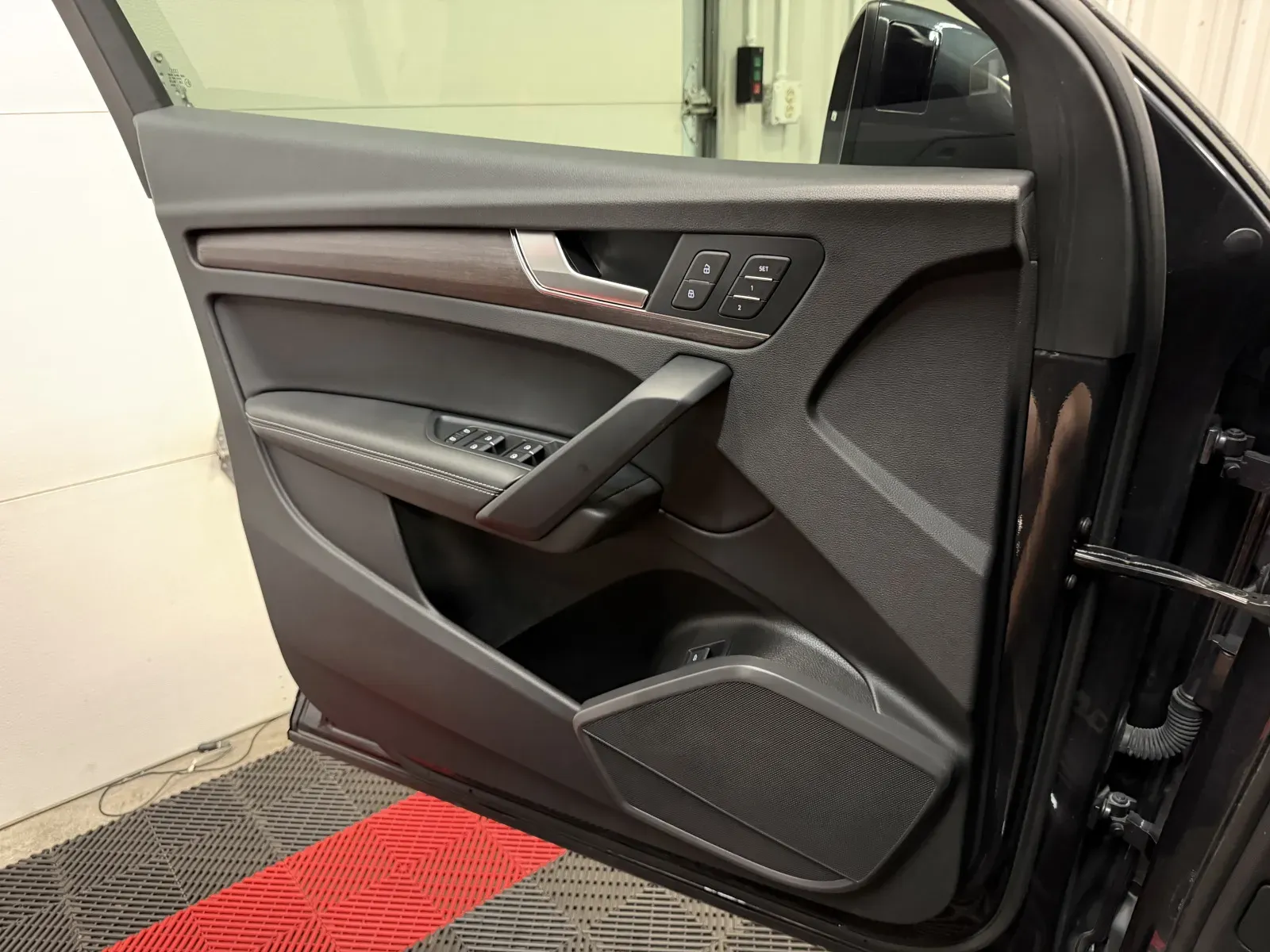 Audi Q5 photo 26