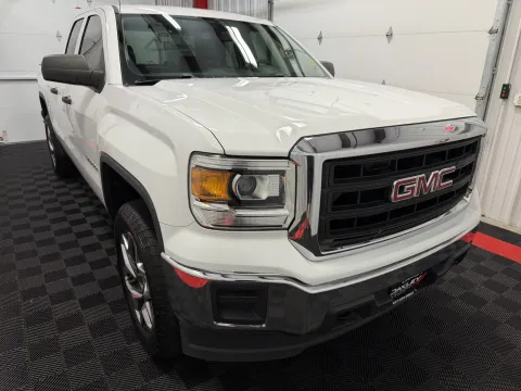 More photos of 2014 GMC Sierra 1500 at Oakley Auto World, MO