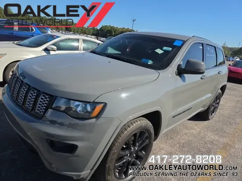 Gray 2020 Jeep Grand Cherokee Altitude for sale in Branson West, MO