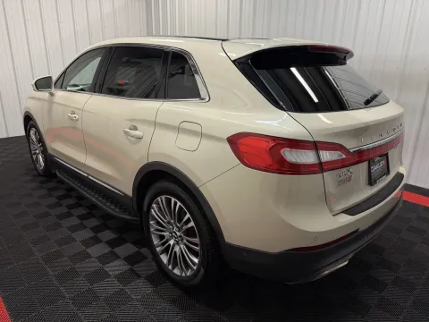 Photos of 2016 Lincoln MKX Reserve for sale in Branson West, MO at Oakley Auto World