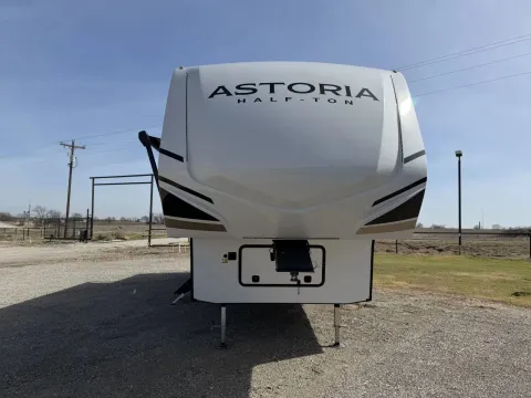Photos of 2026 Dutchmen Astoria 298BH for sale in Valley View, TX at Liberty Trail RV - Denton