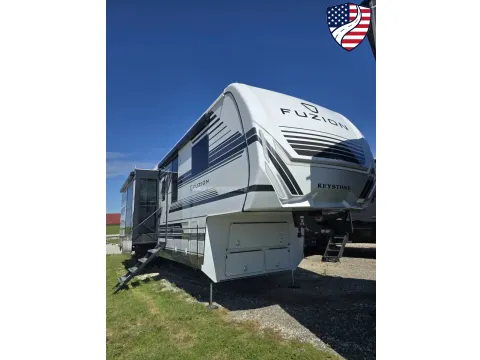 White 2026 Keystone Fuzion 432 for sale in Valley View, TX
