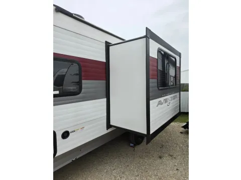 Another view of 2025 Primetime Avenger 17BHS for sale in Valley View, TX at Liberty Trail RV - Denton