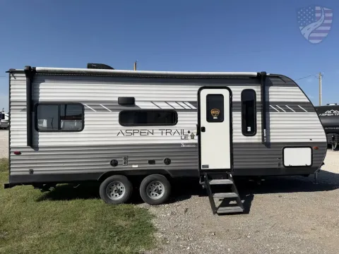 Another view of 2022 Dutchmen RV Aspen Trail 21RD for sale in Valley View, TX at Liberty Trail RV - Denton