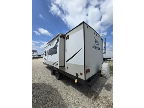More photos of 2015 Jayco White Hawk 24RBS at Liberty Trail RV - Denton, TX