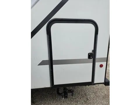 More photos of 2022 Dutchmen Kodiak 175BH at Liberty Trail RV - Denton, TX