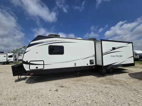 More photos of 2020 Cruiser Rv Fun Finder 29RS at Liberty Trail RV - Denton, TX