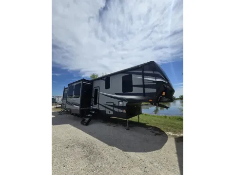 Photos of 2020 Jayco Seismic 4114 for sale in Valley View, TX at Liberty Trail RV - Denton
