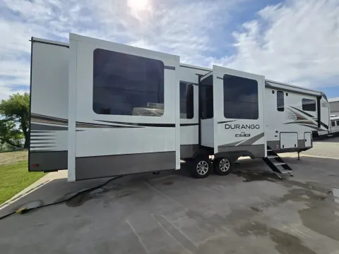 More photos of 2021 Kz Durango Gold 391RKQ at Liberty Trail RV - Denton, TX
