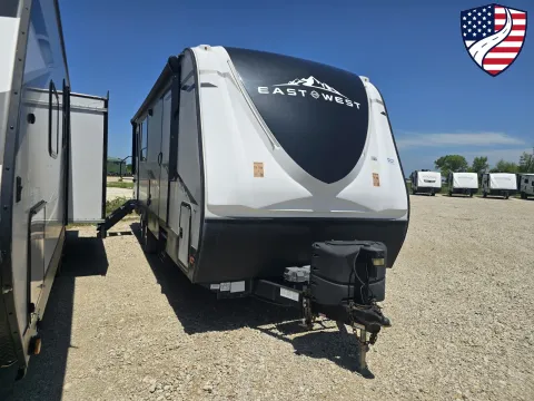 Unknown 2021 East To West Alta 2350RK for sale in Valley View, TX