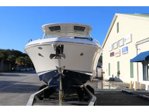 Another view of 2021 Chaparral 30 Surf for sale in Charleston, SC at Longshore Boats Charleston