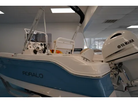 More photos of 2026 Robalo R160 Center Console at Longshore Boats Charleston, SC