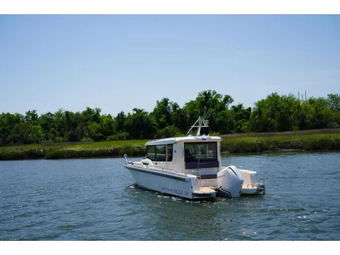 More photos of 2024 Nimbus Commuter 9 at Longshore Boats Charleston, SC