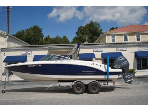 Photos of 2020 Chaparral 23 SSi OB for sale in Charleston, SC at Longshore Boats Charleston