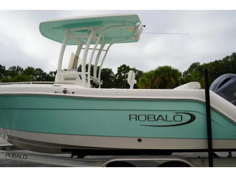 More photos of 2023 Robalo R222 Center Console at Longshore Boats Charleston, SC